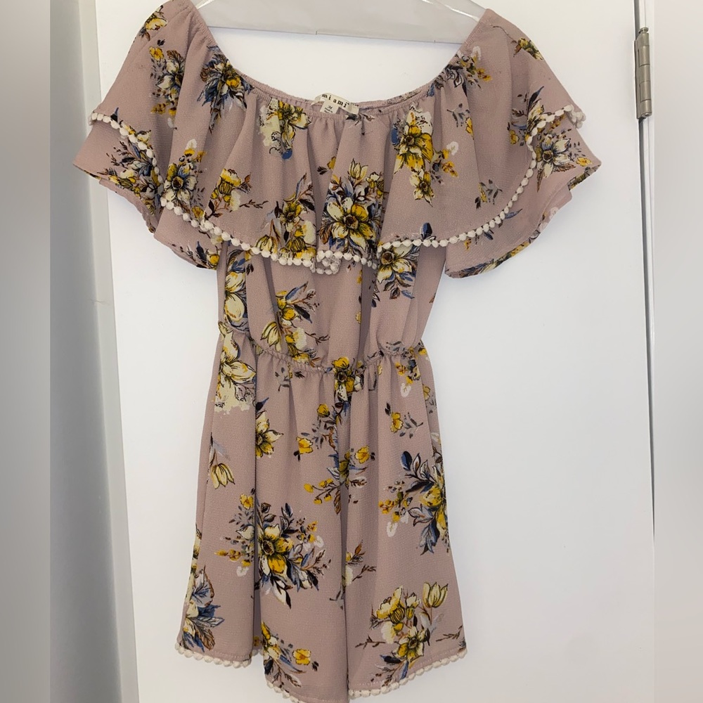 Off the shoulder floral romper